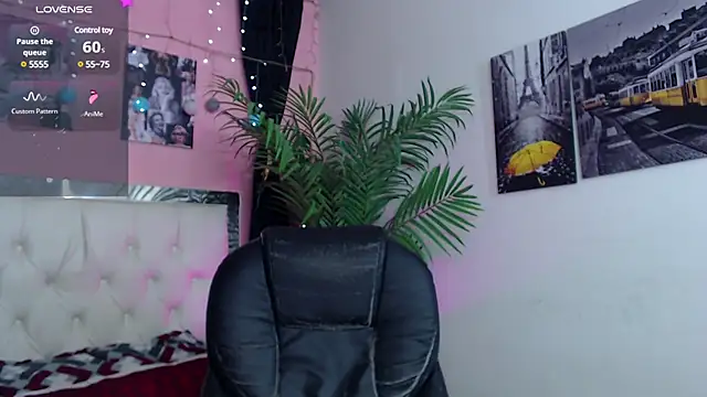 Snapshot of nolan_twink1 chatting on March 22, 2025, 9:53 pm nolan twink1 online show from March 22, 2025, 9:53 pm