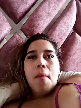 Snapshot of LaurenWelly_ chatting on January 27, 2025, 9:33 pm LaurenWelly online show from January 27, 2025, 9:33 pm