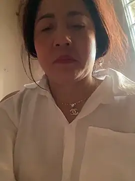 Snapshot of Cesywet chatting on March 16, 2025, 10:55 am Cesywet online show from March 16, 2025, 10:55 am