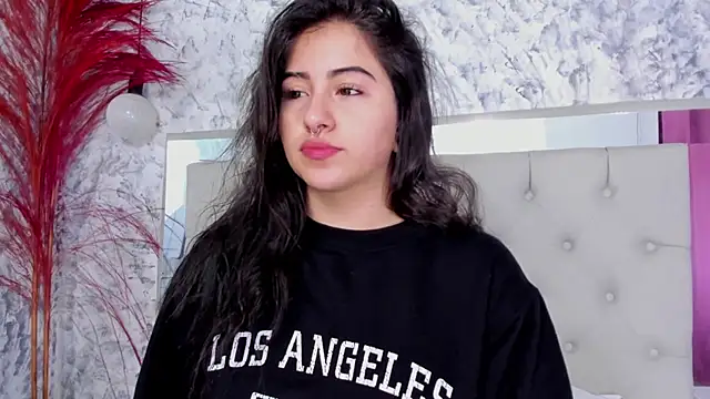 Snapshot of Megan_rossee chatting on December 1, 2025, 11:15 am Megan rossee online show from December 1, 2025, 11:15 am