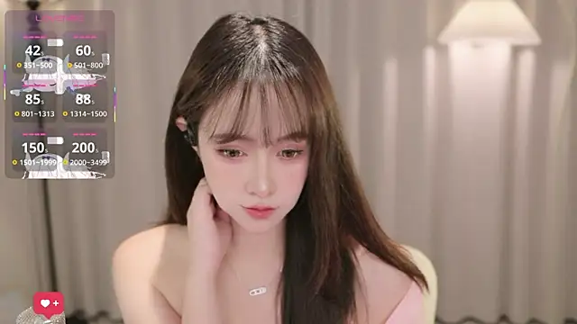 -Yokyo online show from November 18, 2025, 11:37 pm