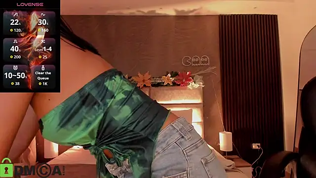 Cristal  adams online show from November 30, 2025, 12:09 pm