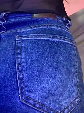 NINA 18 YEARS online show from December 28, 2024, 10:23 pm