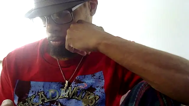 WhiskeyWood DuhGOD online show from October 31, 2025, 5:03 pm