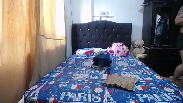 merryymaturee  online show from November 6, 2025, 12:28 pm