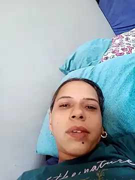 Snapshot of SusanLeroy chatting on February 2, 2025, 9:13 pm SusanLeroy online show from February 2, 2025, 9:13 pm