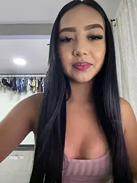 SOPHIACANDY19  online show from January 4, 2025, 1:52 am