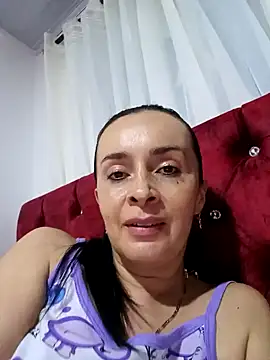 Samantha Sullivan  online show from January 9, 2025, 3:15 am