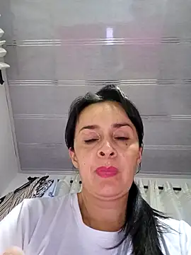 Samantha Sullivan  online show from February 23, 2025, 5:56 am