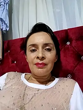 Samantha Sullivan  online show from March 6, 2025, 2:41 am