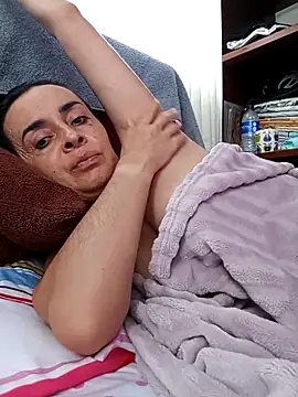 Samantha Sullivan  online show from September 11, 2025, 12:16 pm