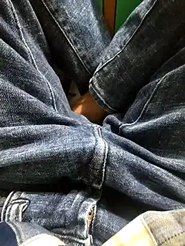 Snapshot of SageElement2 chatting on March 22, 2025, 10:17 am SageElement2 online show from March 22, 2025, 10:17 am