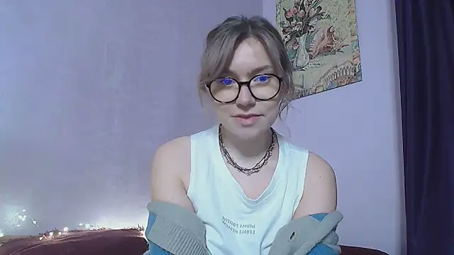 Snapshot of TaylorBre chatting on March 2, 2025, 8:07 pm TaylorBre online show from March 2, 2025, 8:07 pm