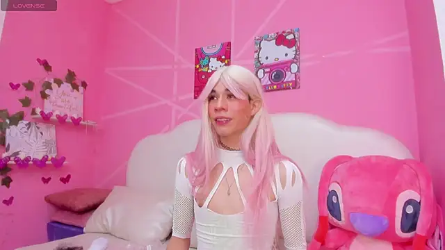 Snapshot of DaripQueen chatting on December 12, 2024, 2:11 pm DaripQueen online show from December 12, 2024, 2:11 pm