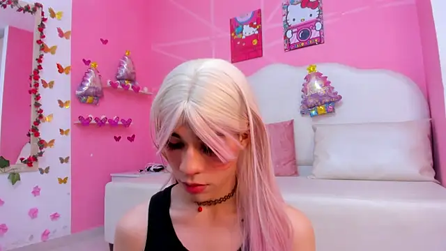 Snapshot of DaripQueen chatting on January 21, 2025, 4:48 pm DaripQueen online show from January 21, 2025, 4:48 pm