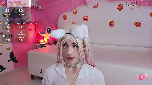 Snapshot of DaripQueen chatting on October 18, 2025, 2:51 pm DaripQueen online show from October 18, 2025, 2:51 pm