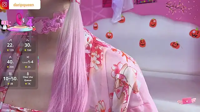 Snapshot of DaripQueen chatting on October 27, 2025, 2:43 pm DaripQueen online show from October 27, 2025, 2:43 pm