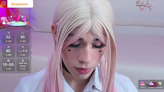 Snapshot of DaripQueen chatting on November 6, 2025, 3:24 pm DaripQueen online show from November 6, 2025, 3:24 pm