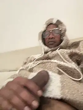 fernandmalach471 online show from December 15, 2024, 4:40 am