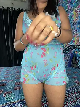 Hot royalbhabhi online show from February 3, 2025, 1:40 pm