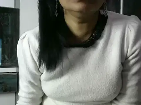 Snapshot of l_l_ish chatting on January 11, 2025, 8:54 am l l ish online show from January 11, 2025, 8:54 am