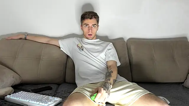 Ian Connery online show from December 1, 2024, 7:36 pm