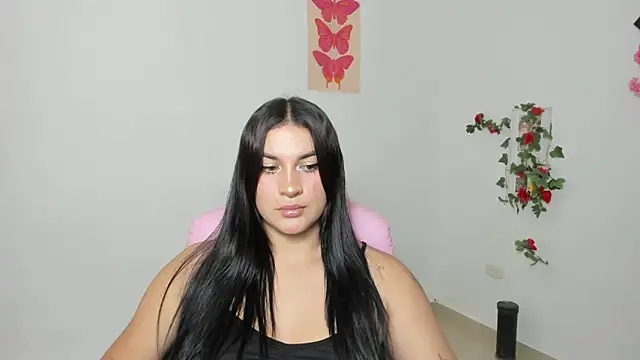 Snapshot of Emic_ chatting on September 16, 2025, 2:18 pm Emic online show from September 16, 2025, 2:18 pm