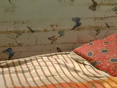 chocolatebabtamill online show from October 25, 2025, 6:02 pm