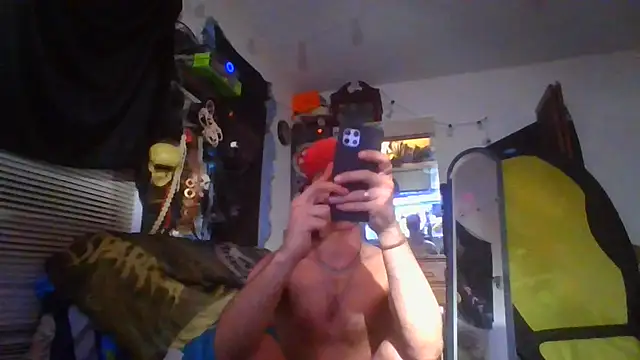 Snapshot of slinginbigD chatting on January 14, 2025, 12:03 pm slinginbigD online show from January 14, 2025, 12:03 pm
