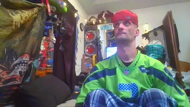 Snapshot of slinginbigD chatting on January 26, 2025, 6:28 am slinginbigD online show from January 26, 2025, 6:28 am
