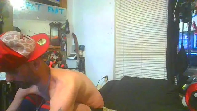Snapshot of slinginbigD chatting on February 9, 2025, 12:49 am slinginbigD online show from February 9, 2025, 12:49 am