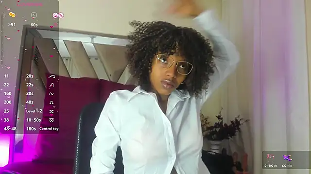 Snapshot of sara_williams01 chatting on March 9, 2025, 12:42 pm sara williams01 online show from March 9, 2025, 12:42 pm