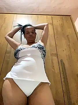 Snapshot of lomagata chatting on December 2, 2025, 1:44 am lomagata online show from December 2, 2025, 1:44 am