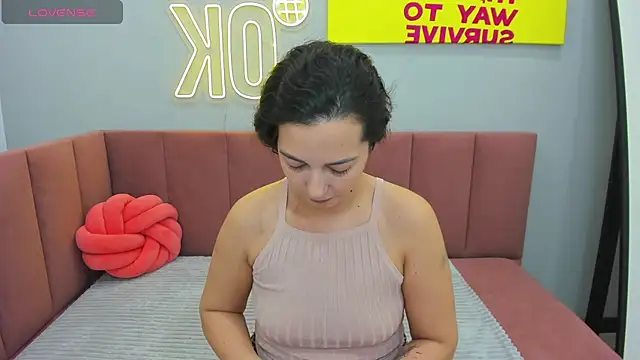 Linda Insatiable online show from February 7, 2025, 1:15 am