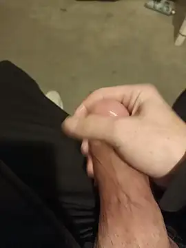 Snapshot of casper0303 chatting on January 5, 2025, 9:47 pm casper0303 online show from January 5, 2025, 9:47 pm