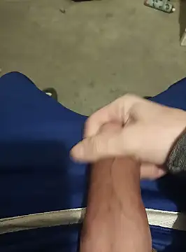 Snapshot of casper0303 chatting on January 19, 2025, 1:53 am casper0303 online show from January 19, 2025, 1:53 am