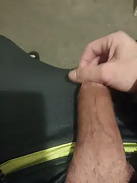 Snapshot of casper0303 chatting on February 7, 2025, 10:41 pm casper0303 online show from February 7, 2025, 10:41 pm