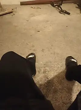 Snapshot of casper0303 chatting on February 22, 2025, 10:31 pm casper0303 online show from February 22, 2025, 10:31 pm