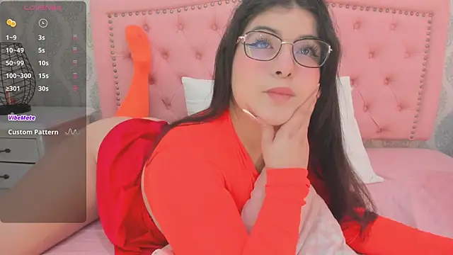 Snapshot of martina_rivera_ chatting on October 28, 2025, 12:19 pm martina rivera online show from October 28, 2025, 12:19 pm