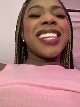 clhoe miller1 online show from December 18, 2024, 1:23 pm