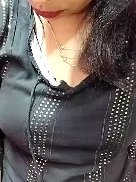Snapshot of Urmila_bhabhii chatting on January 22, 2025, 4:12 pm Urmila bhabhii online show from January 22, 2025, 4:12 pm