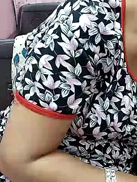 Snapshot of Urmila_bhabhii chatting on January 30, 2025, 6:35 am Urmila bhabhii online show from January 30, 2025, 6:35 am