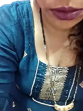 Snapshot of Urmila_bhabhii chatting on January 30, 2025, 4:55 pm Urmila bhabhii online show from January 30, 2025, 4:55 pm