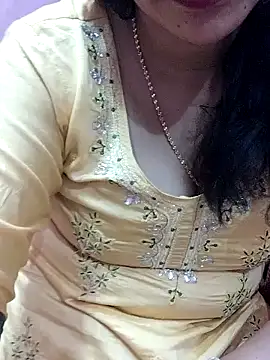 Snapshot of Urmila_bhabhii chatting on January 31, 2025, 6:47 pm Urmila bhabhii online show from January 31, 2025, 6:47 pm