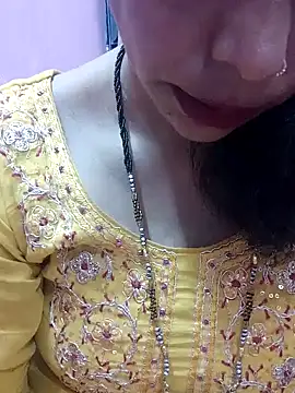 Snapshot of Urmila_bhabhii chatting on February 6, 2025, 2:48 pm Urmila bhabhii online show from February 6, 2025, 2:48 pm