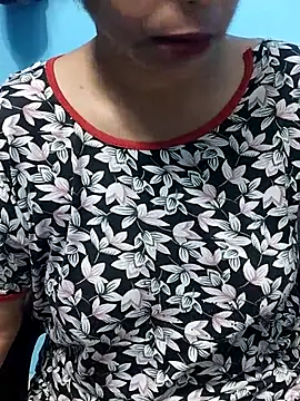 Snapshot of Urmila_bhabhii chatting on September 16, 2025, 3:18 am Urmila bhabhii online show from September 16, 2025, 3:18 am