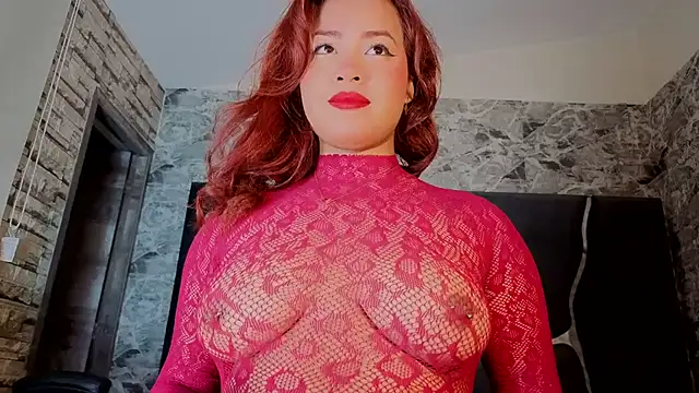 Snapshot of Estrella05_ chatting on November 10, 2025, 4:33 am Estrella05 online show from November 10, 2025, 4:33 am