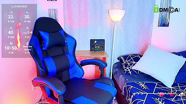 aron wi online show from November 4, 2025, 10:36 am