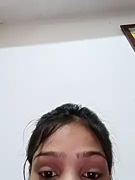 Snapshot of Riyu_05 chatting on March 16, 2025, 9:38 am Riyu 05 online show from March 16, 2025, 9:38 am