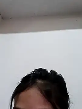 Snapshot of Riyu_05 chatting on March 20, 2025, 7:25 am Riyu 05 online show from March 20, 2025, 7:25 am